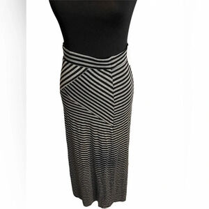 NWT Vintage Y2K 90s 2b bebe Grey/Black Striped Maxi Skirt XS